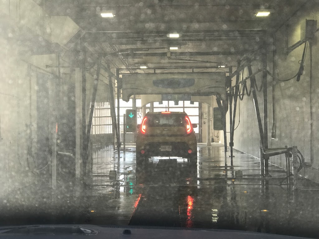 Warden Shell Car Wash | 1575 Warden Ave, Scarborough, ON M1R 2S9, Canada | Phone: (416) 293-4433
