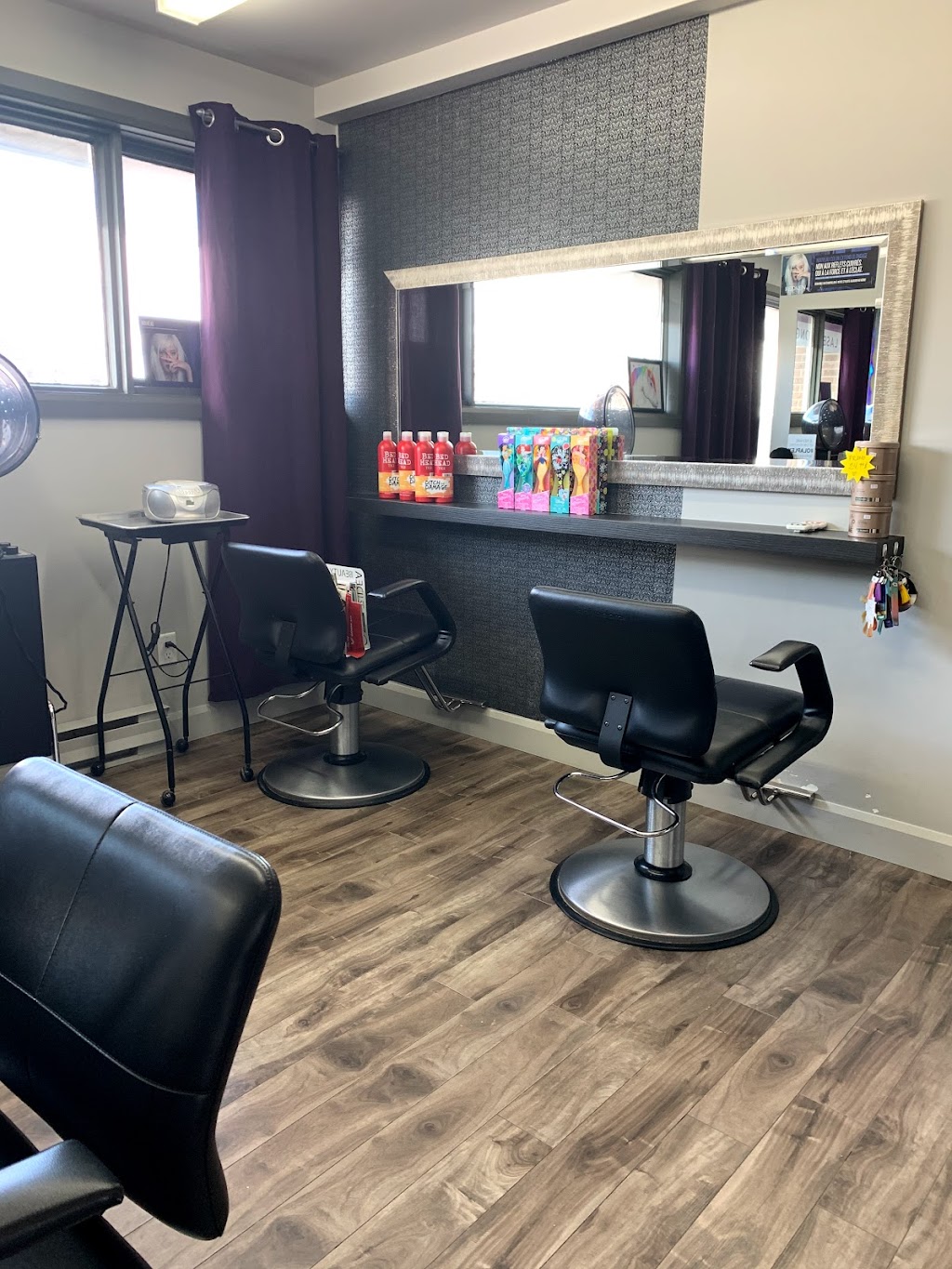 signe m beauté | 1141 Rue du Pont, Saint-Lambert-de-Lauzon, QC G0S 2W0, Canada | Phone: (418) 889-0077