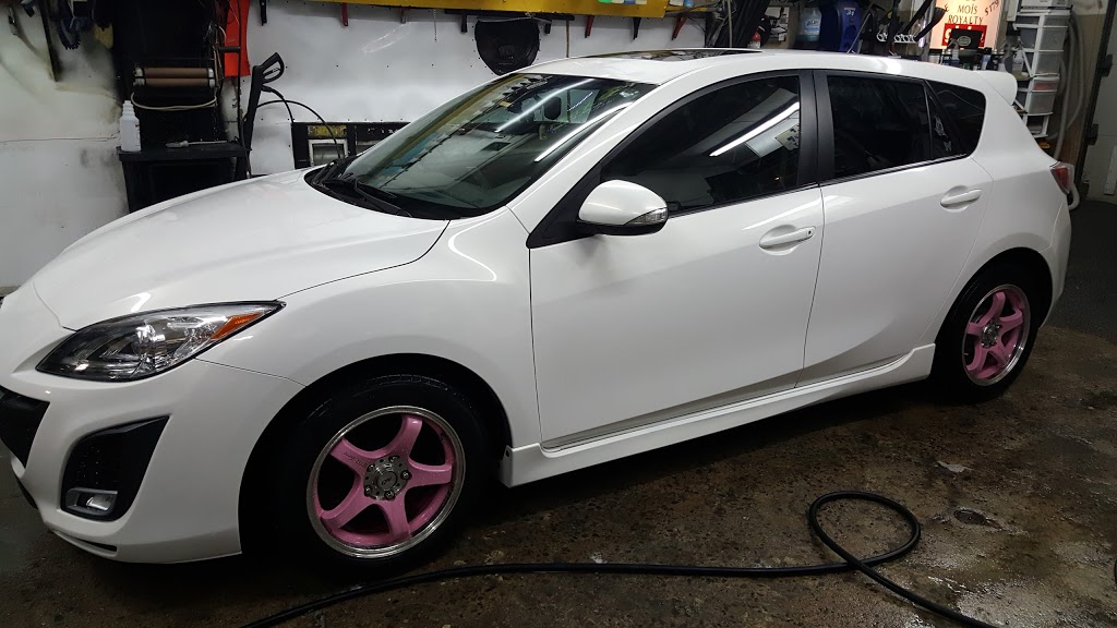 Lave Auto Royal | 5 Rue Labelle, Hull, QC J8T 5A5, Canada | Phone: (819) 412-1618