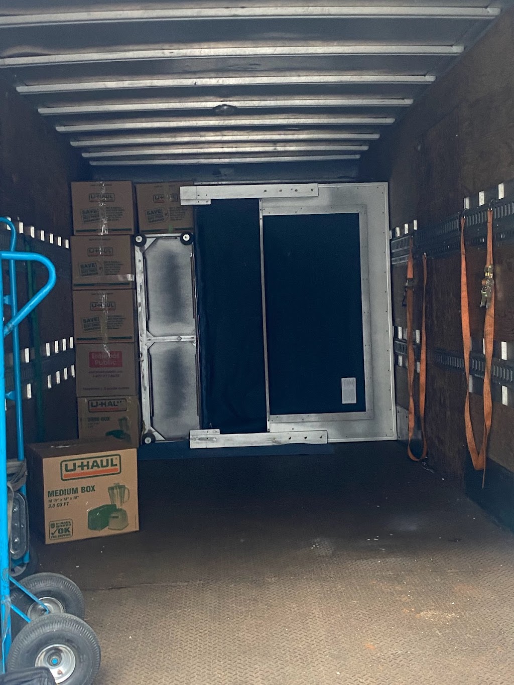 Hawk moving and storage | 8106 152 St, Surrey, BC V3S 3M4, Canada | Phone: (236) 838-1593