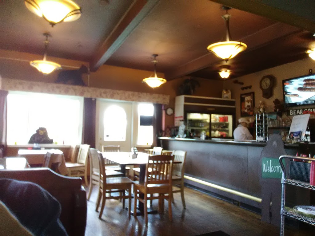Brown Bear Diner | 6124 Buffalo Ave, Niagara Falls, NY 14304, USA | Phone: (716) 283-7000