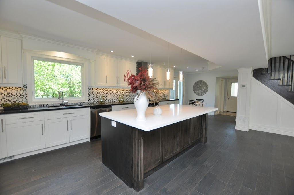 New Vision Homes | 2196 Queensway Dr #17, Burlington, ON L7R 4K9, Canada | Phone: (905) 337-7366
