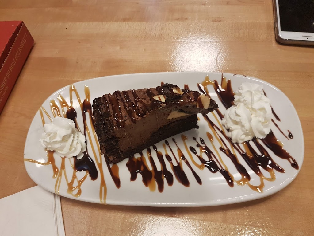 Boston Pizza | 10-797 Hillside Ave, Victoria, BC V8T 1Z5, Canada | Phone: (250) 380-1212