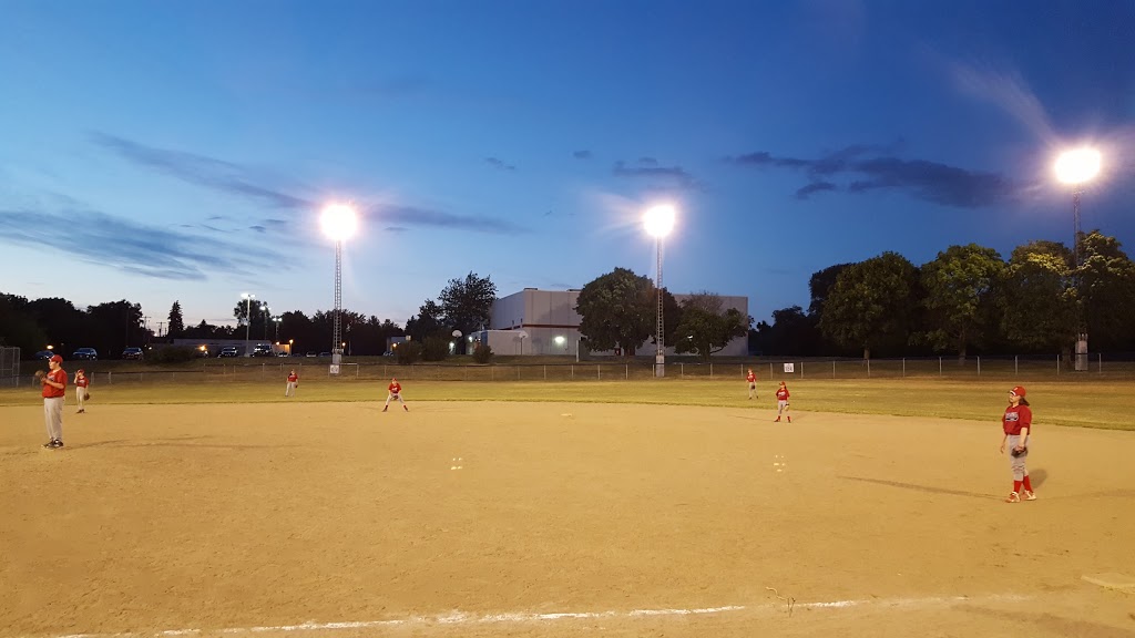 Parc Woods | Aylmer, Gatineau, QC J9H, Canada | Phone: (819) 595-2002