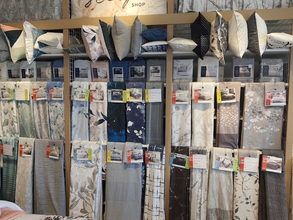 QE Home l Quilts Etc | Westshore Town Centre, 2945 Jacklin Rd, Victoria, BC V9B 5E3, Canada | Phone: (250) 388-0718