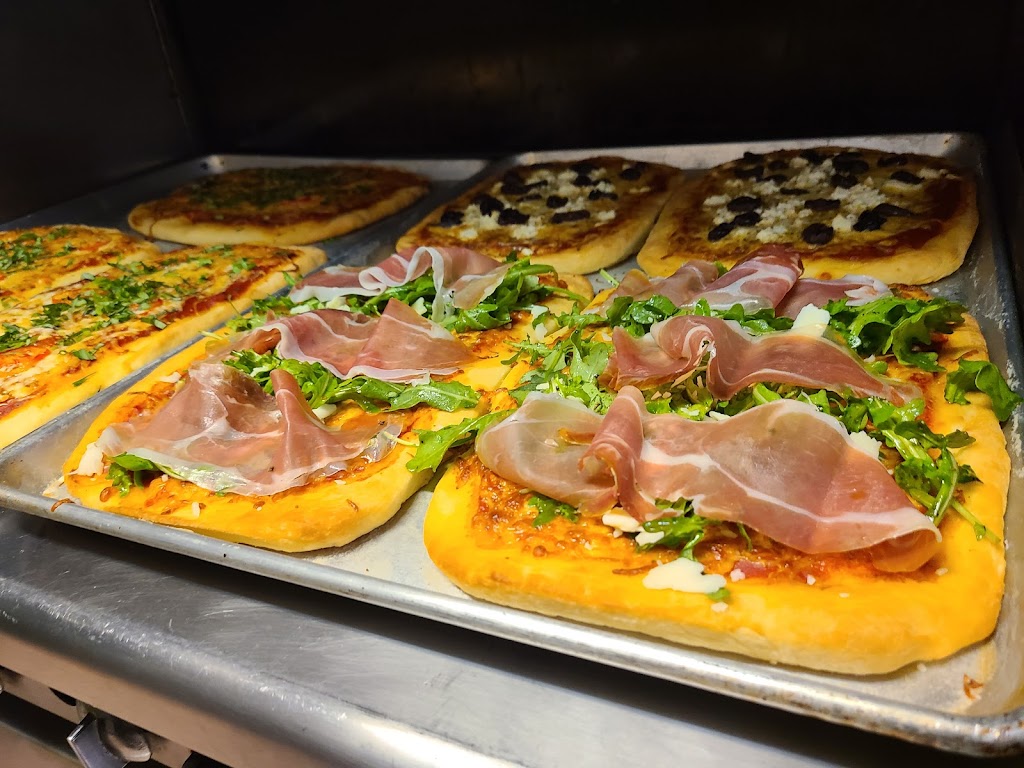 Traiteur Presto Gourmet Caterer | 3100 Rte Harwood, Vaudreuil-Dorion, QC J7V 8P2, Canada | Phone: (514) 816-4983