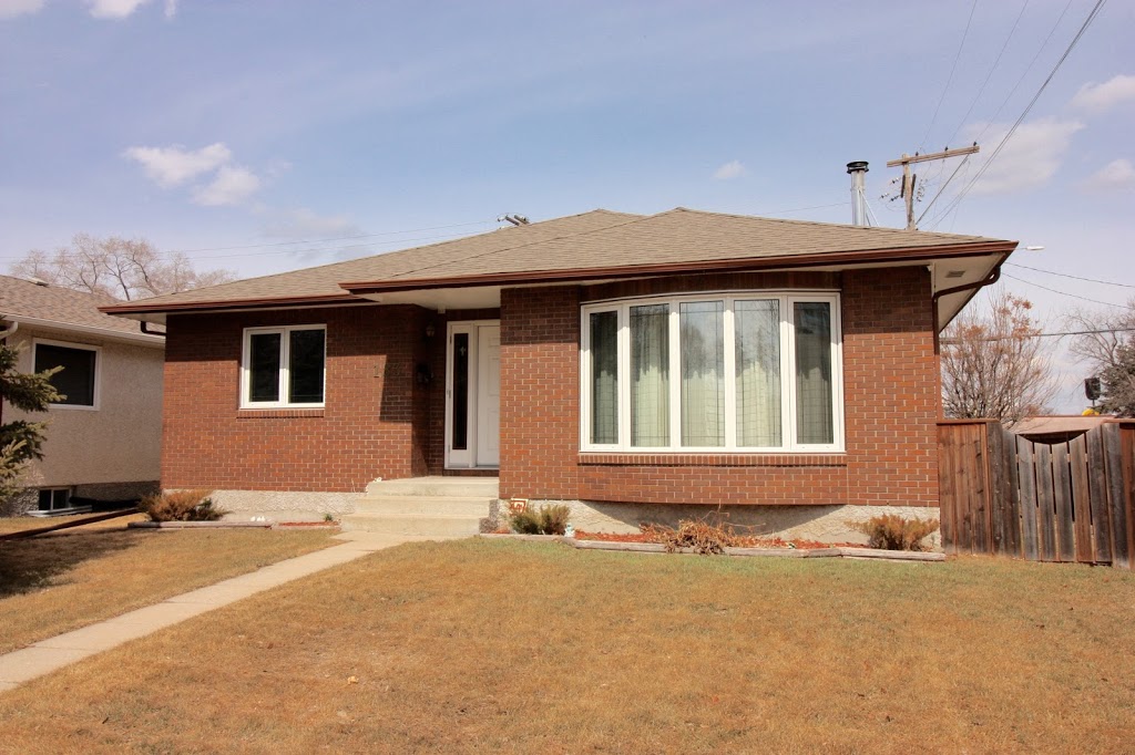 Winnipeg Real Estate agent | 633 Stafford St, Winnipeg, MB R3M 2X6, Canada | Phone: (204) 918-0346