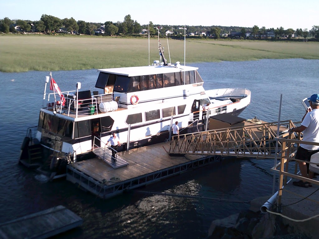 Croisières Lachance | 110 Rue de la Marina, Berthier-sur-Mer, QC G0R 1E0, Canada | Phone: (855) 268-9090