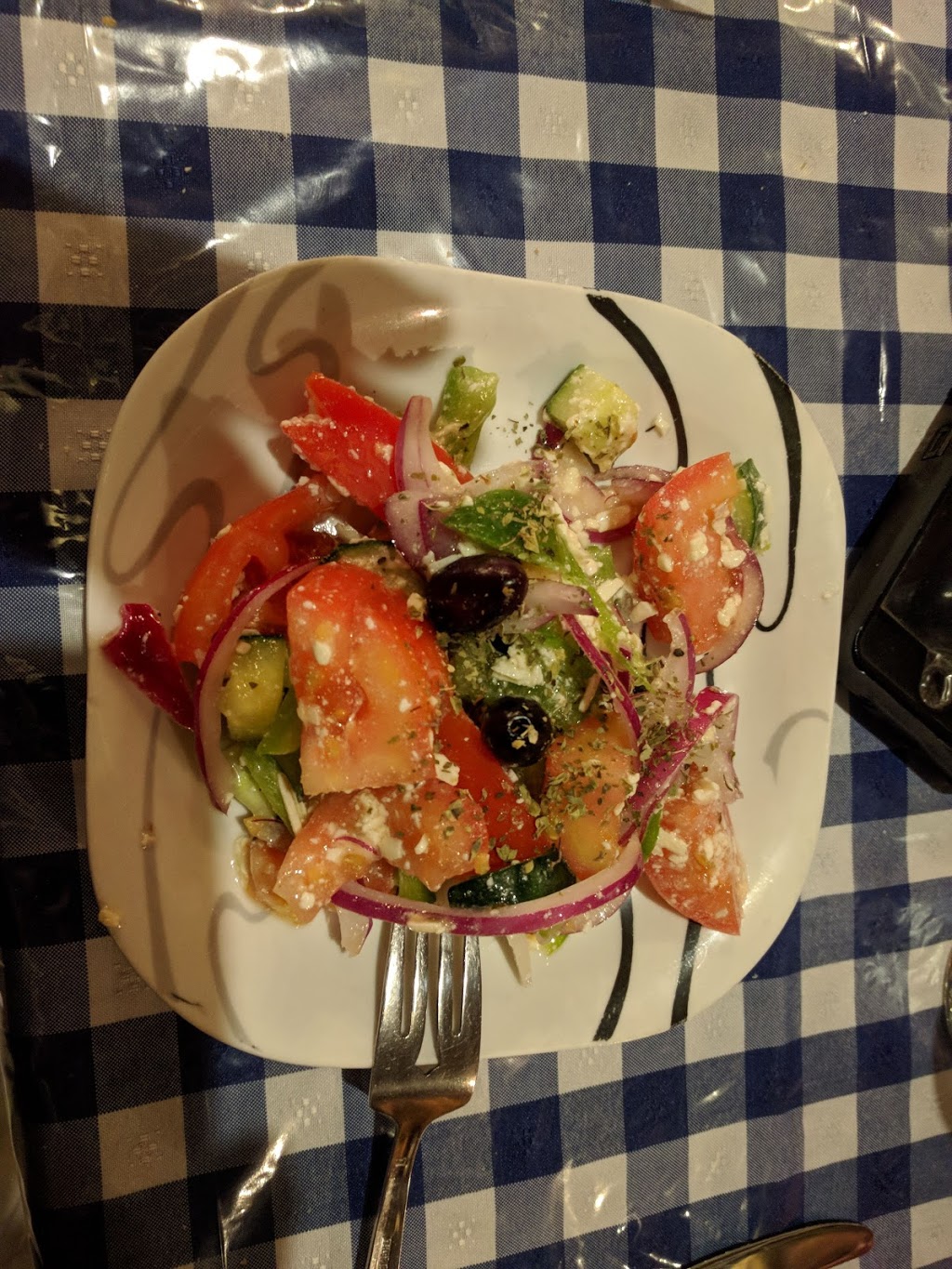 Savvios Family Restaurant | 5948 Main St, Oliver, BC V0H 1T0, Canada | Phone: (250) 498-4418