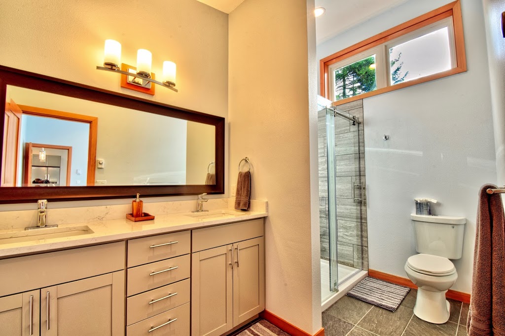 Orcas Island Getaway @ Rosario | 651 Rosario Rd, Eastsound, WA 98245, USA | Phone: (213) 267-2276