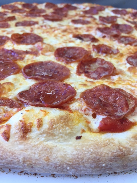 Pizzaville | 960 Southdown Rd, Mississauga, ON L5J 2Y4, Canada | Phone: (416) 736-3636