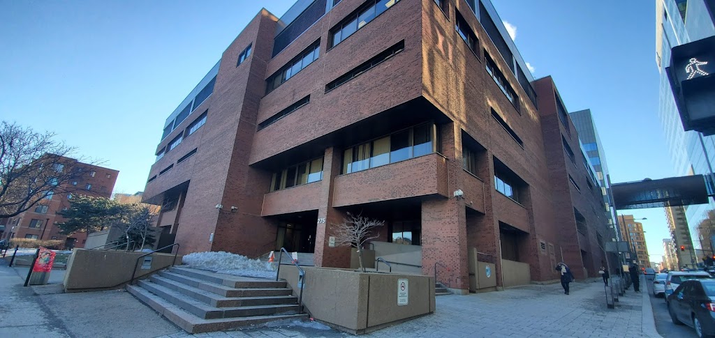 IBM | 275 Avenue Viger E, Montréal, QC H2X 3S7, Canada | Phone: (514) 845-9734