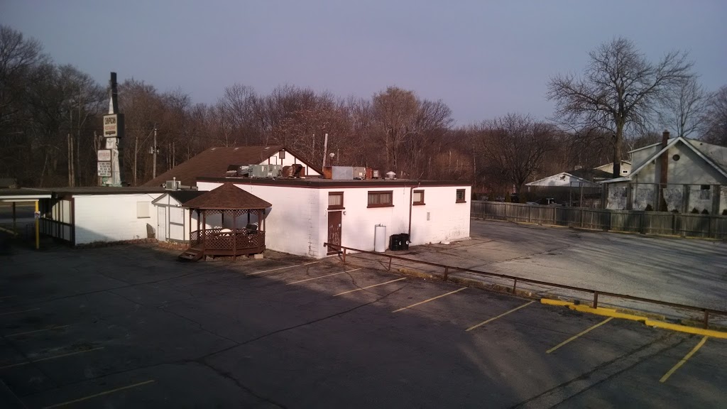 Chipican Motel | 1144 Christina St N, Sarnia, ON N7V 3C3, Canada | Phone: (519) 336-4153 ext. 0