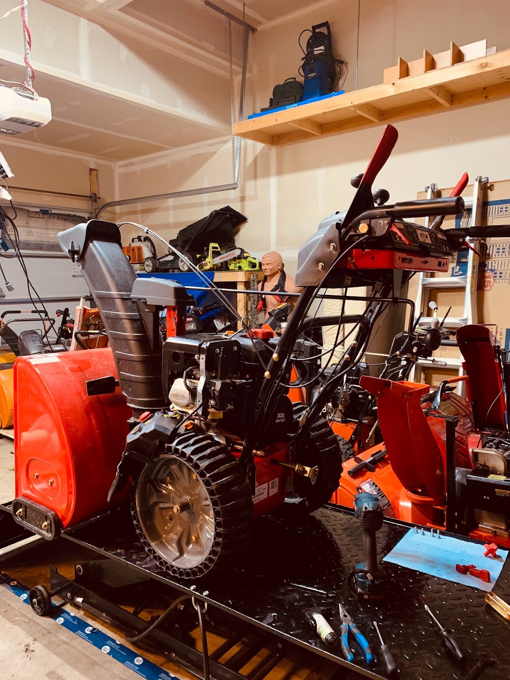 Steve Small Engine Garage | 128 Rideau Crescent, Beaumont, AB T4X 1Z6, Canada | Phone: (587) 545-2906