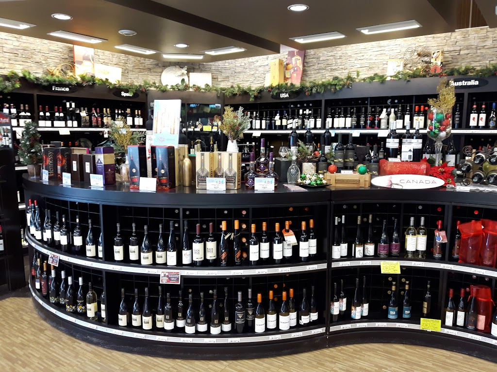 Rivergrove Liquor Mart | 2615 Main St, Winnipeg, MB R2V 4W3, Canada | Phone: (204) 987-4028