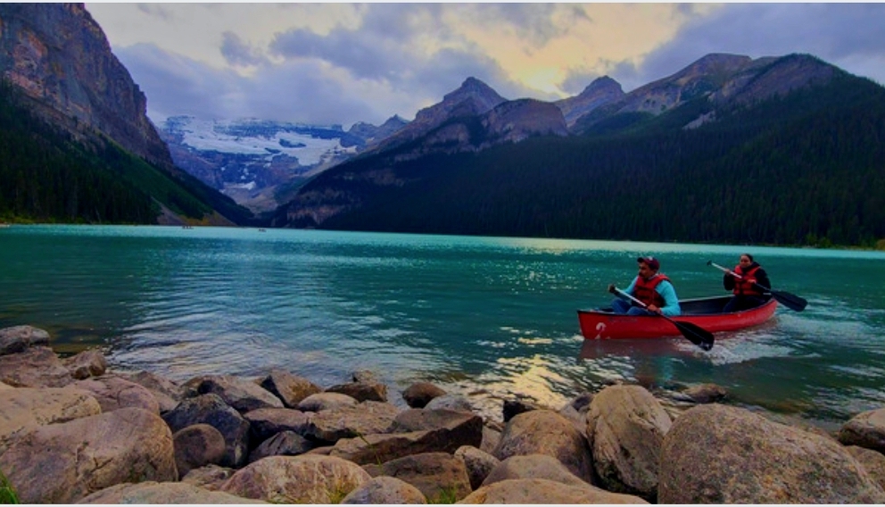 Great Divide Nature Interpretation | Visitor Centre - meeting spot, Lake Louise, AB T0L 1E0, Canada | Phone: (403) 522-2735