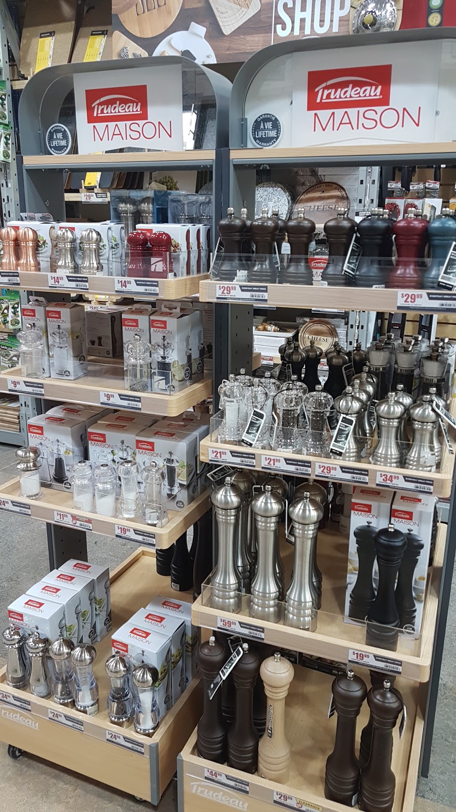 Kitchen Stuff Plus | 650 Matheson Blvd W, Mississauga, ON L5R 3T2, Canada | Phone: (905) 890-8909