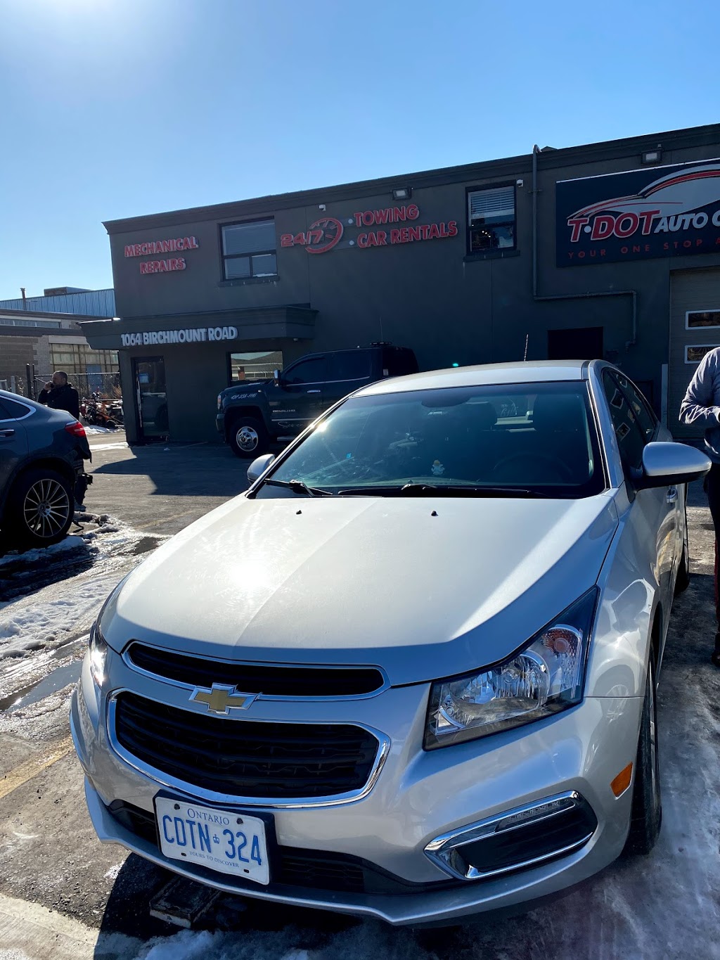 T Dot Auto Collision - Scarborough Auto Collision & Auto Acciden | 1064 Birchmount Rd, Scarborough, ON M1K 1S4, Canada | Phone: (416) 757-8368