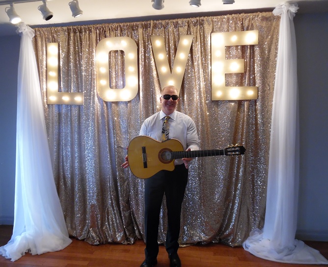 Derek Macrae - Classical Guitarist | 133 Deane Ave, Oakville, ON L6K 1N2, Canada | Phone: (905) 842-0411