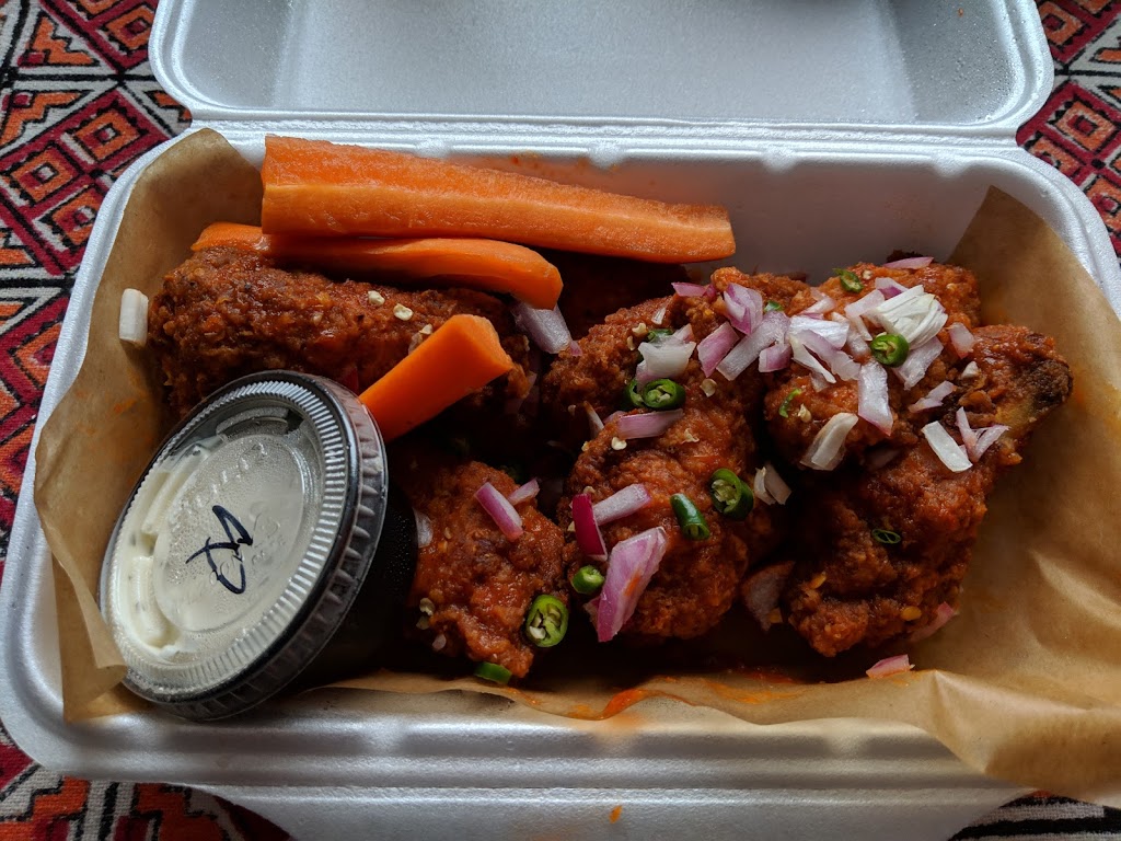 Colonel Wings Inc. | 69 King St W, Bowmanville, ON L1C 1R2, Canada | Phone: (905) 697-2444