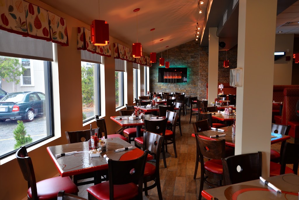 Chez Freddy Pizzeria | 835 Rue du Conseil, Sherbrooke, QC J1G 3L2, Canada | Phone: (819) 821-2248
