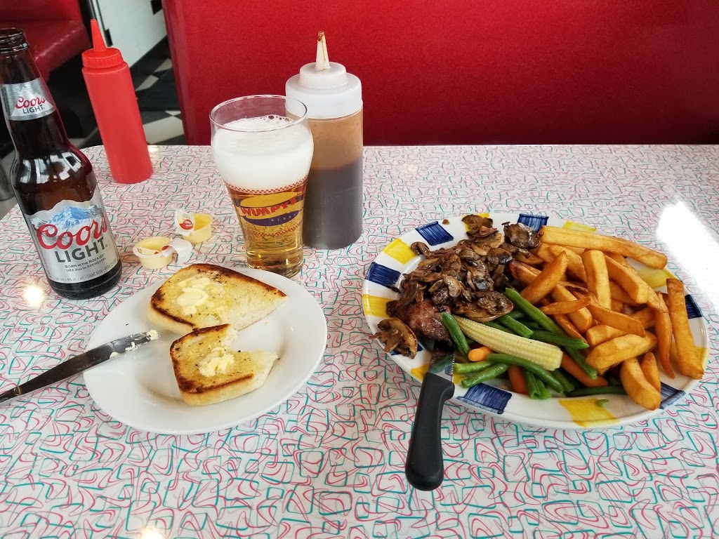 Wimpys Diner | 14834 Yonge St, Aurora, ON L4G 1N2, Canada | Phone: (905) 841-0038