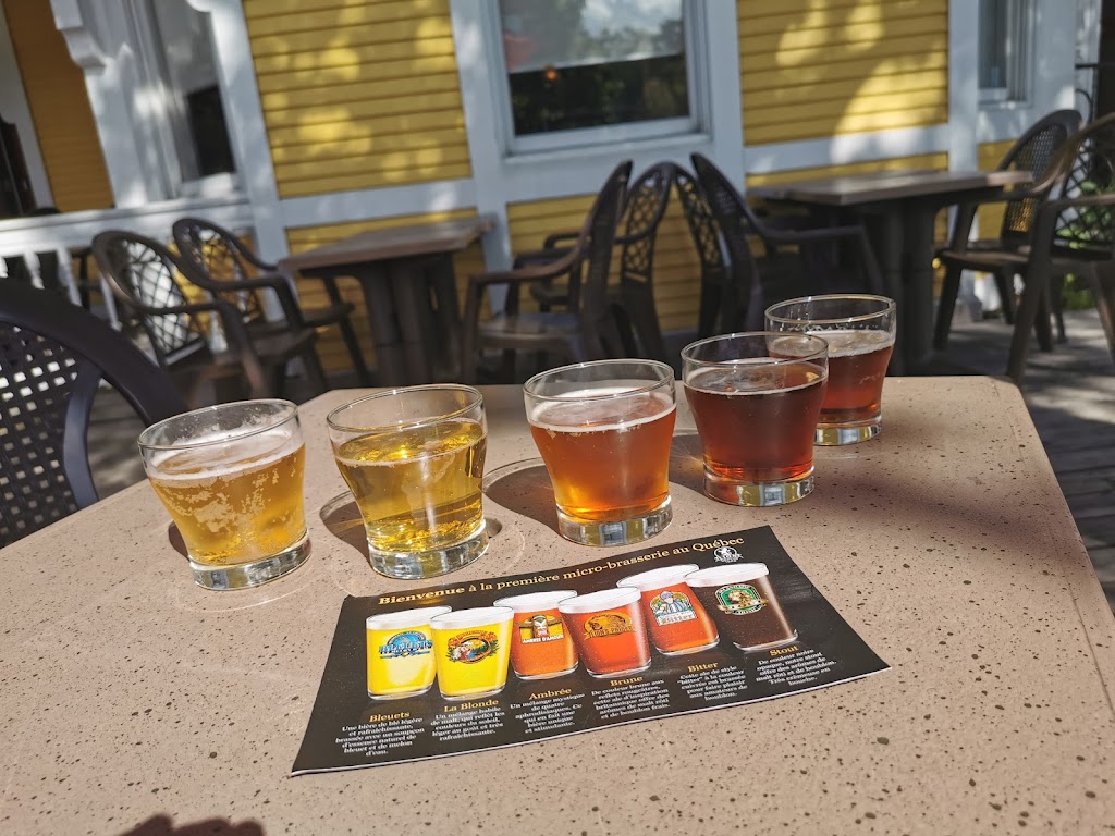 Le Lion dOr - Pub | 2902 Rue College, Sherbrooke, QC J1M 1T4, Canada | Phone: (819) 565-1015