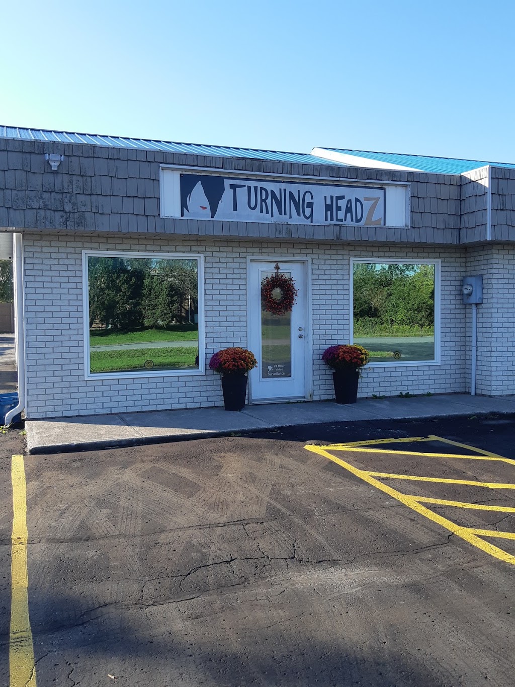 Turning Headz | 35 Wolfe St, Frankford, ON K0K 2C0, Canada | Phone: (613) 398-0322