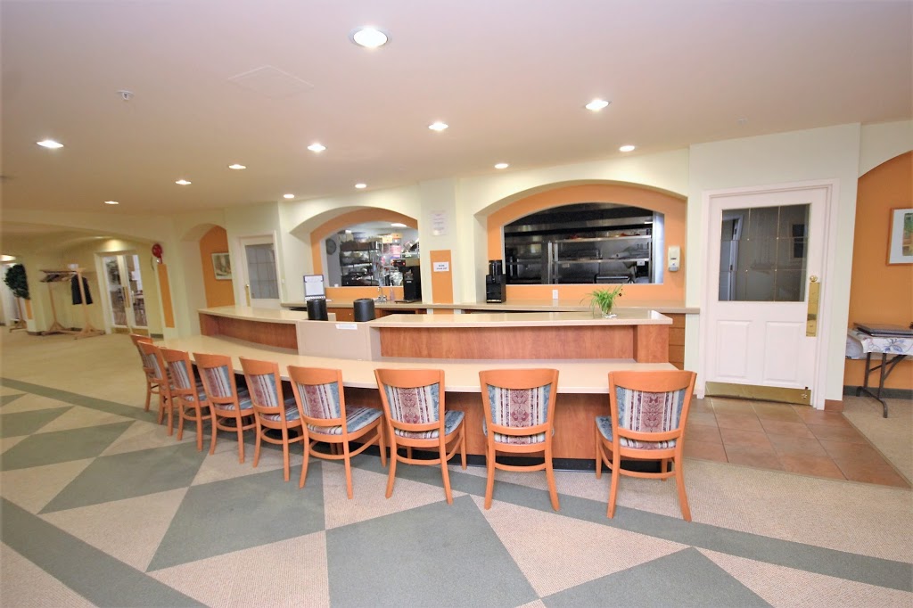 Mission Hill Village | 78 McKenney Ave, St. Albert, AB T8N 1L9, Canada | Phone: (780) 458-9381