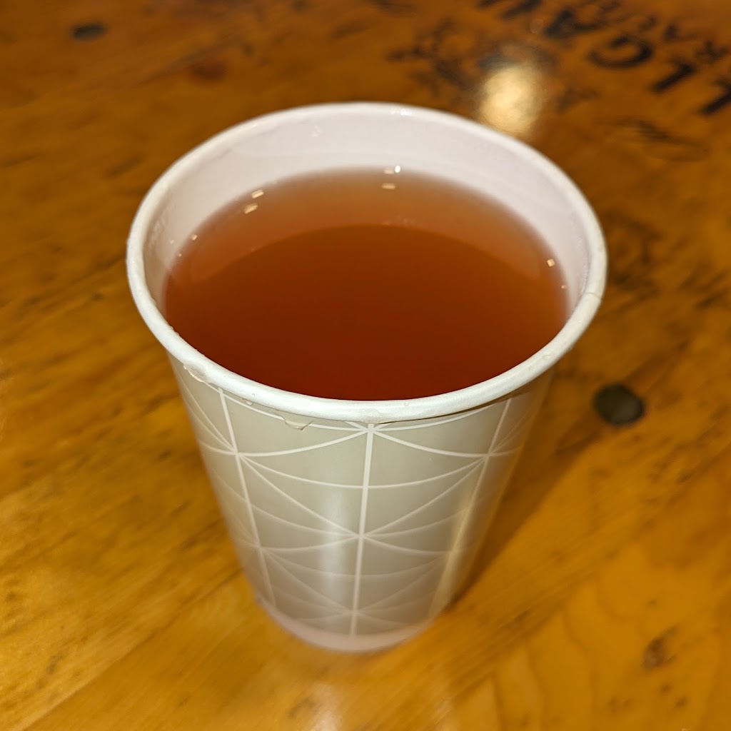 Tin Roof Dairy Bar | 21 Prince Edward St, Brighton, ON K0K 1H0, Canada | Phone: (613) 967-7663