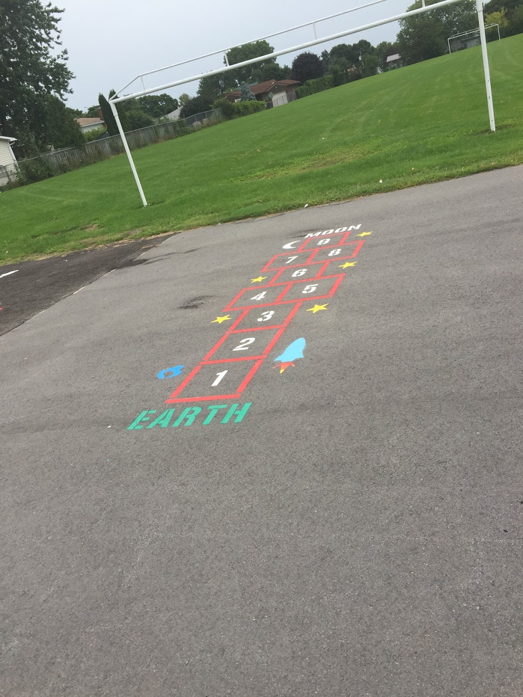 Park Dale School | 73 Poplar St, Belleville, ON K8P 4J3, Canada | Phone: (613) 962-1341