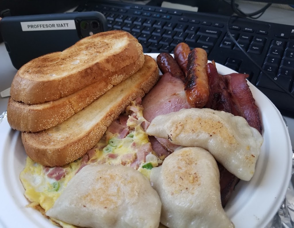 Gasoline Alley Café by Abas Catering | MB-7, Winnipeg, MB R3C 2E6, Canada | Phone: (204) 799-6097