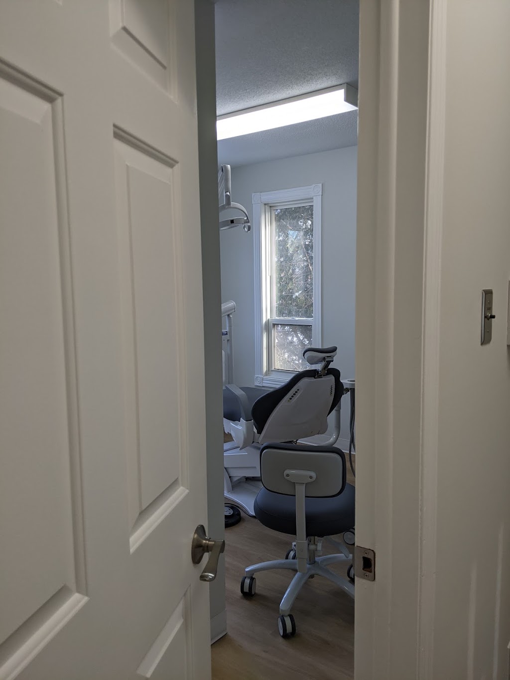 1399 Dental - Saturday & Sunday open | 1399 Ellsworth Ln, Greely, ON K4P 1N3, Canada | Phone: (613) 318-9689