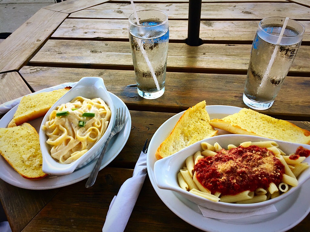 South Side Louies | 201 Main St, Port Dover, ON N0A 1N0, Canada | Phone: (519) 583-0920