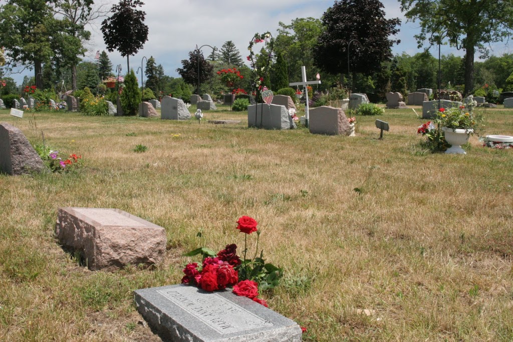 Lakeside Cemetery | 3663 10th Ave, Port Huron, MI 48060, USA | Phone: (810) 984-9725