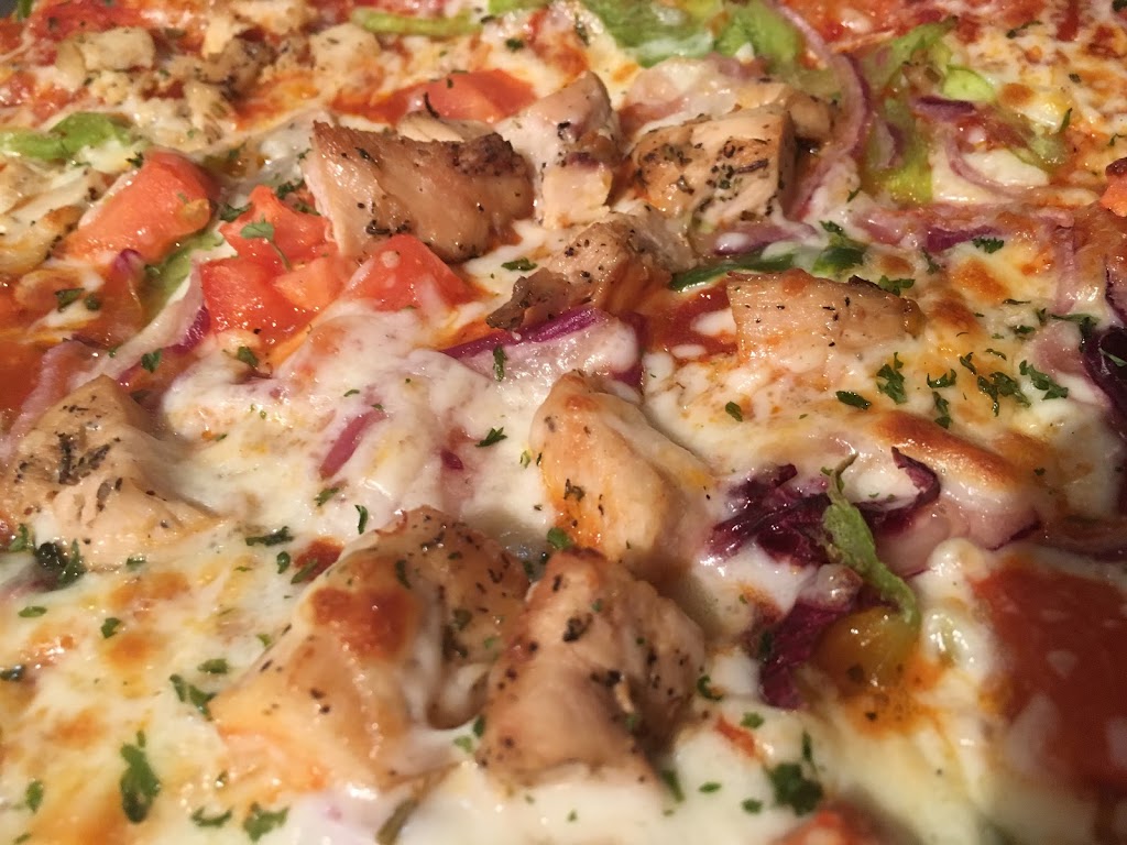 2 Papas Pizza | Nova Scotia Trunk 10, New Germany, NS B0R 1E0, Canada | Phone: (902) 644-3444