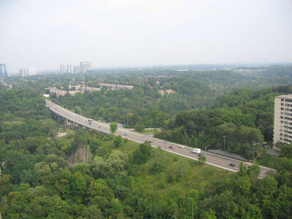 15 & 25 Canyon Ave. | 15 Canyon Ave, Toronto, ON M3H 4Y1, Canada | Phone: (416) 631-9377