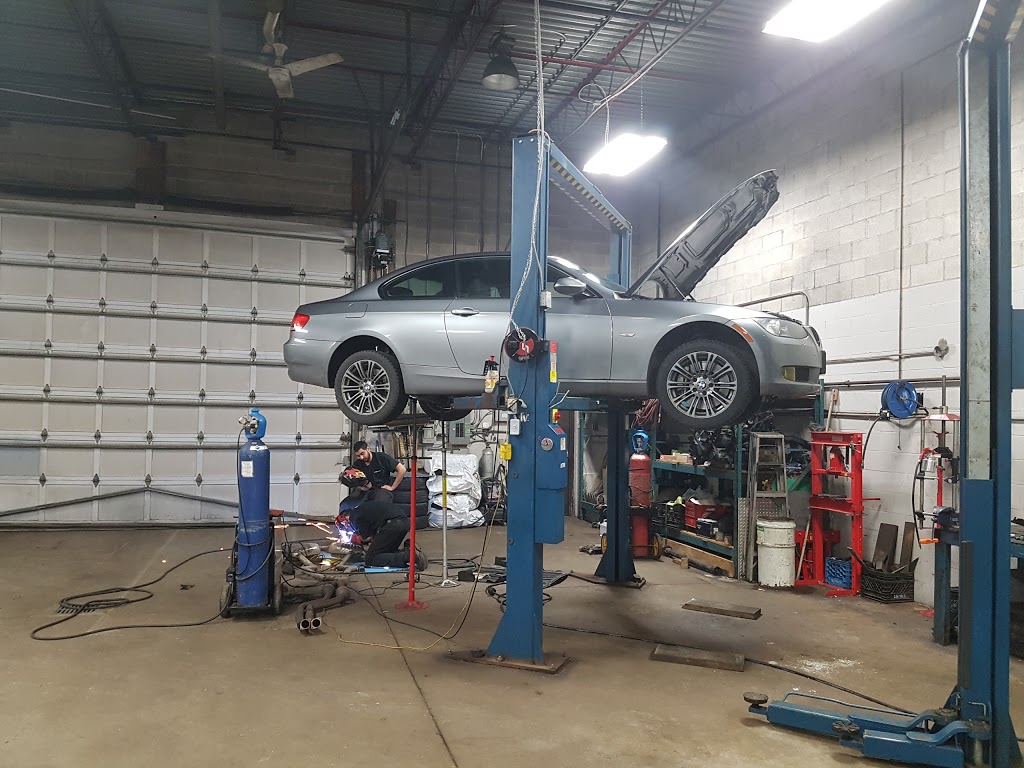 KTM Motorworks | 6198 Netherhart Rd, Mississauga, ON L5T 2G7, Canada | Phone: (905) 565-8736