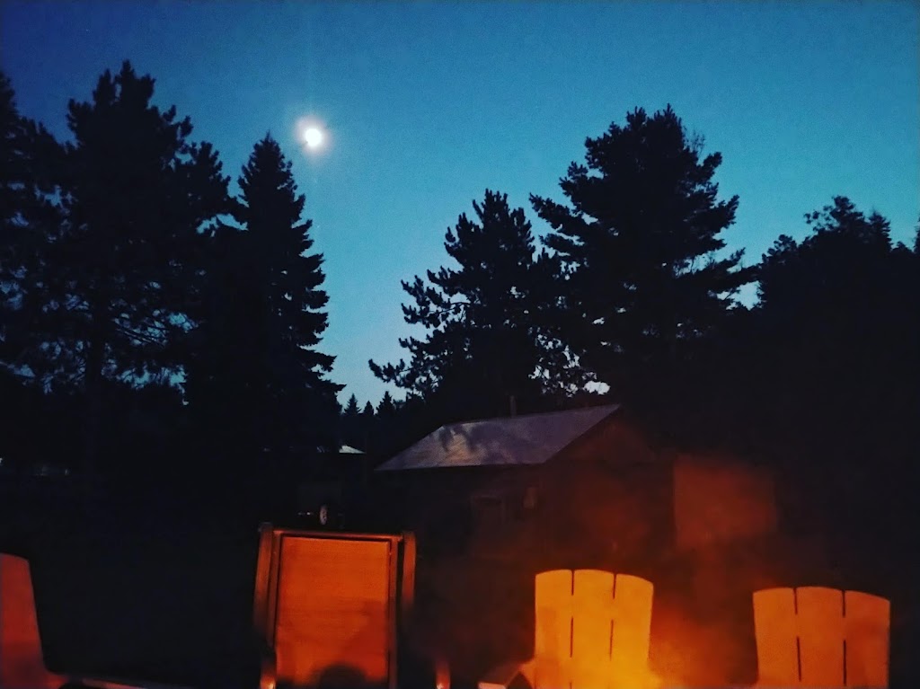 Nicks Retreat | ON-523, South Algonquin, ON K0L 2K0, Canada | Phone: (613) 334-5235