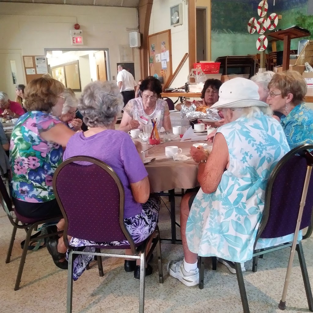 Holy Cross Lutheran Church | 3455 Lakeshore Rd, Burlington, ON L7N 1B5, Canada | Phone: (905) 637-2741