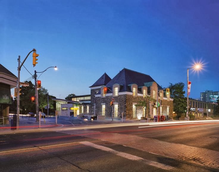 Toronto Public Library - Runnymede Branch | 2178 Bloor St W, Toronto, ON M6S 1M8, Canada | Phone: (416) 393-7697