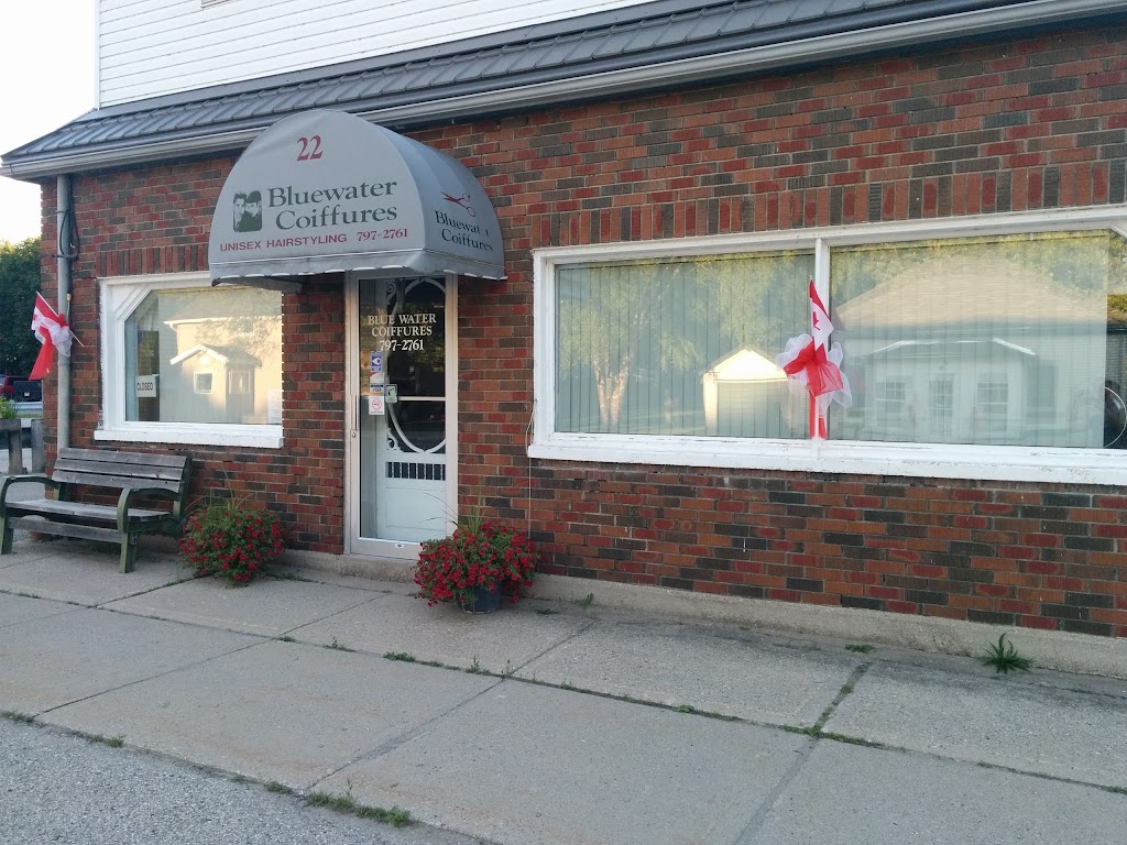 Bluewater Coiffures | 22 Grosvenor St N, Southampton, ON N0H 2L0, Canada | Phone: (519) 797-2761