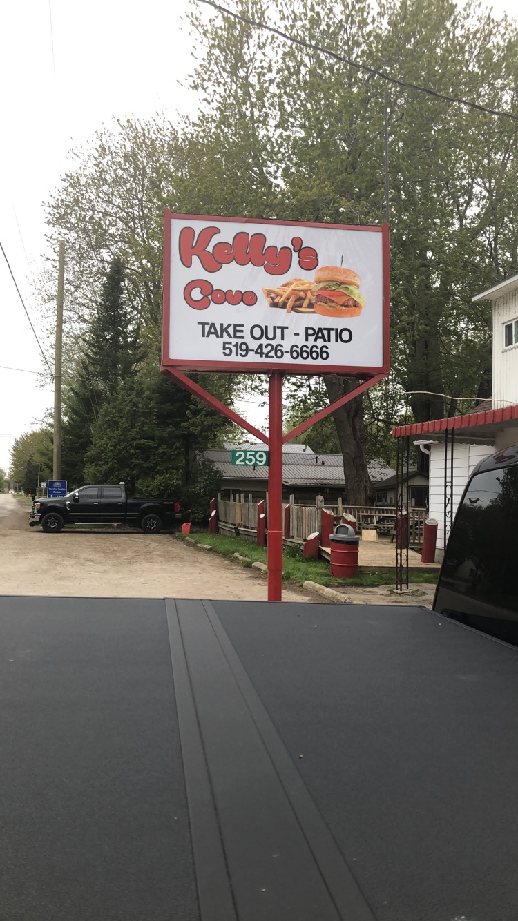 Kellys Cove | 259 Cedar Dr, Turkey Point, ON N0A 1T0, Canada | Phone: (519) 426-6666
