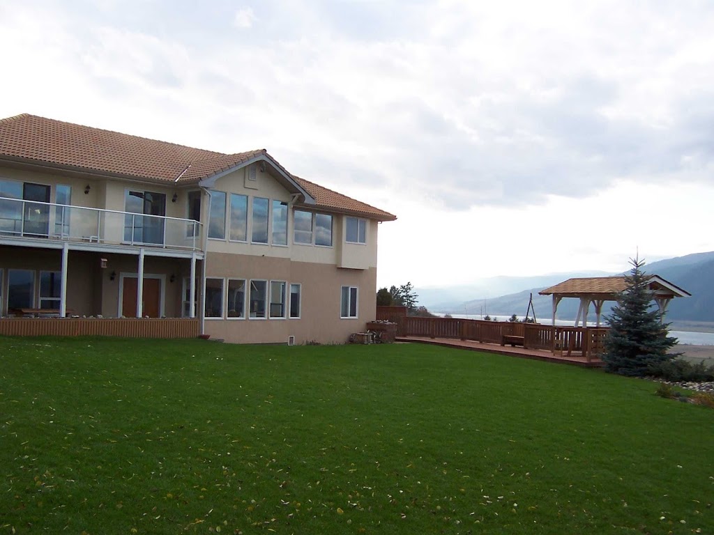 Orindas Haven B&B | 363 Northwind Dr, Vernon, BC V1H 1X1, Canada | Phone: (250) 545-2242