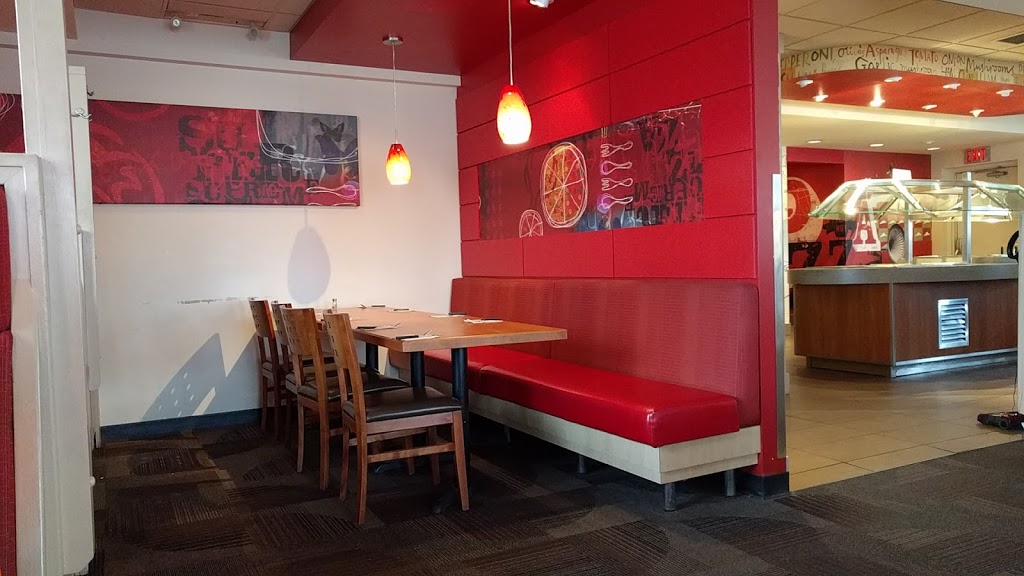 Pizza Hut | 1405 Upper Ottawa St, Hamilton, ON L8W 3J6, Canada | Phone: (289) 335-1270