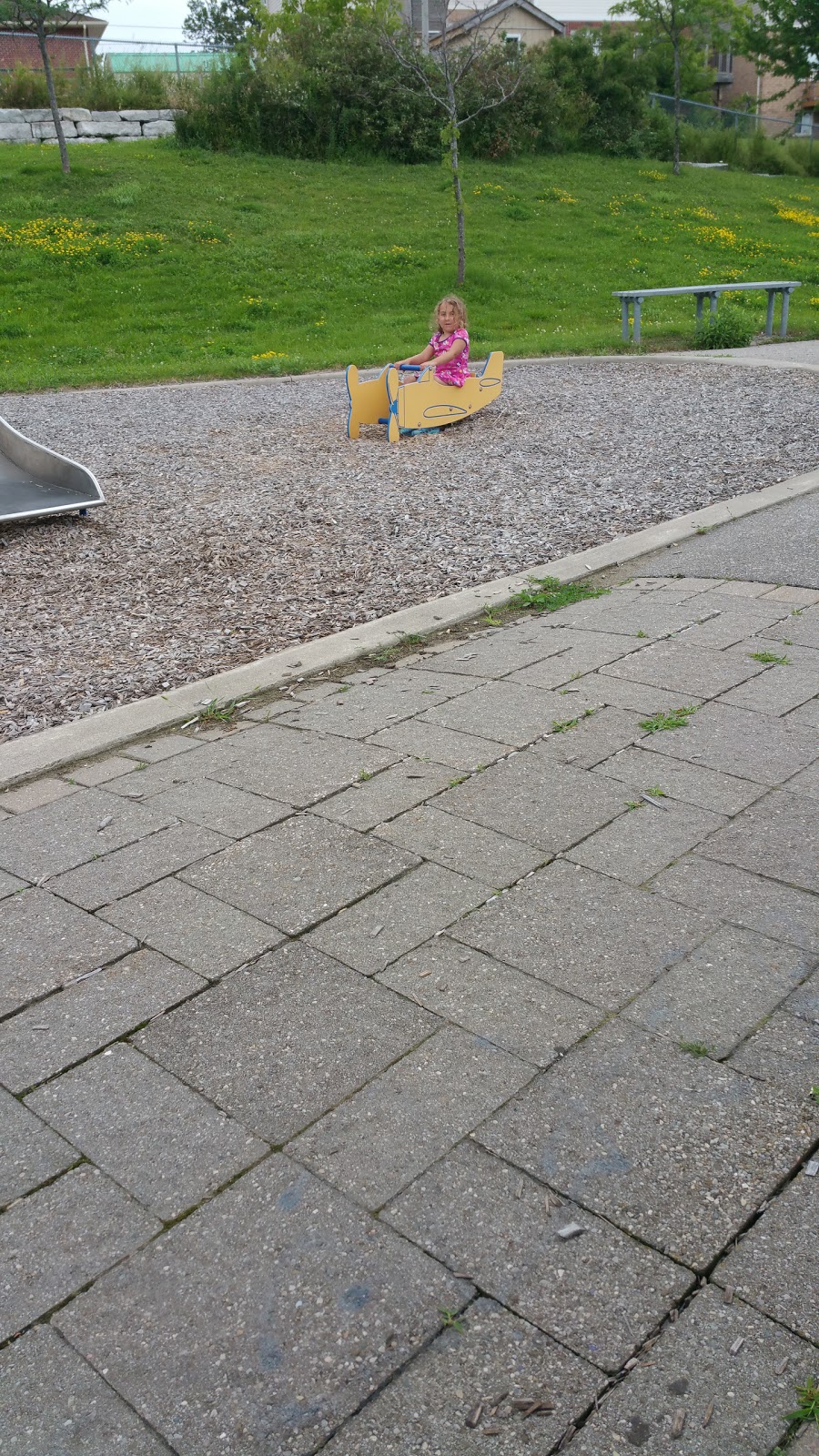 Southport Park | 8A2, 946 Townline Rd S, Oshawa, ON L1H 8A2, Canada | Phone: (905) 436-3311