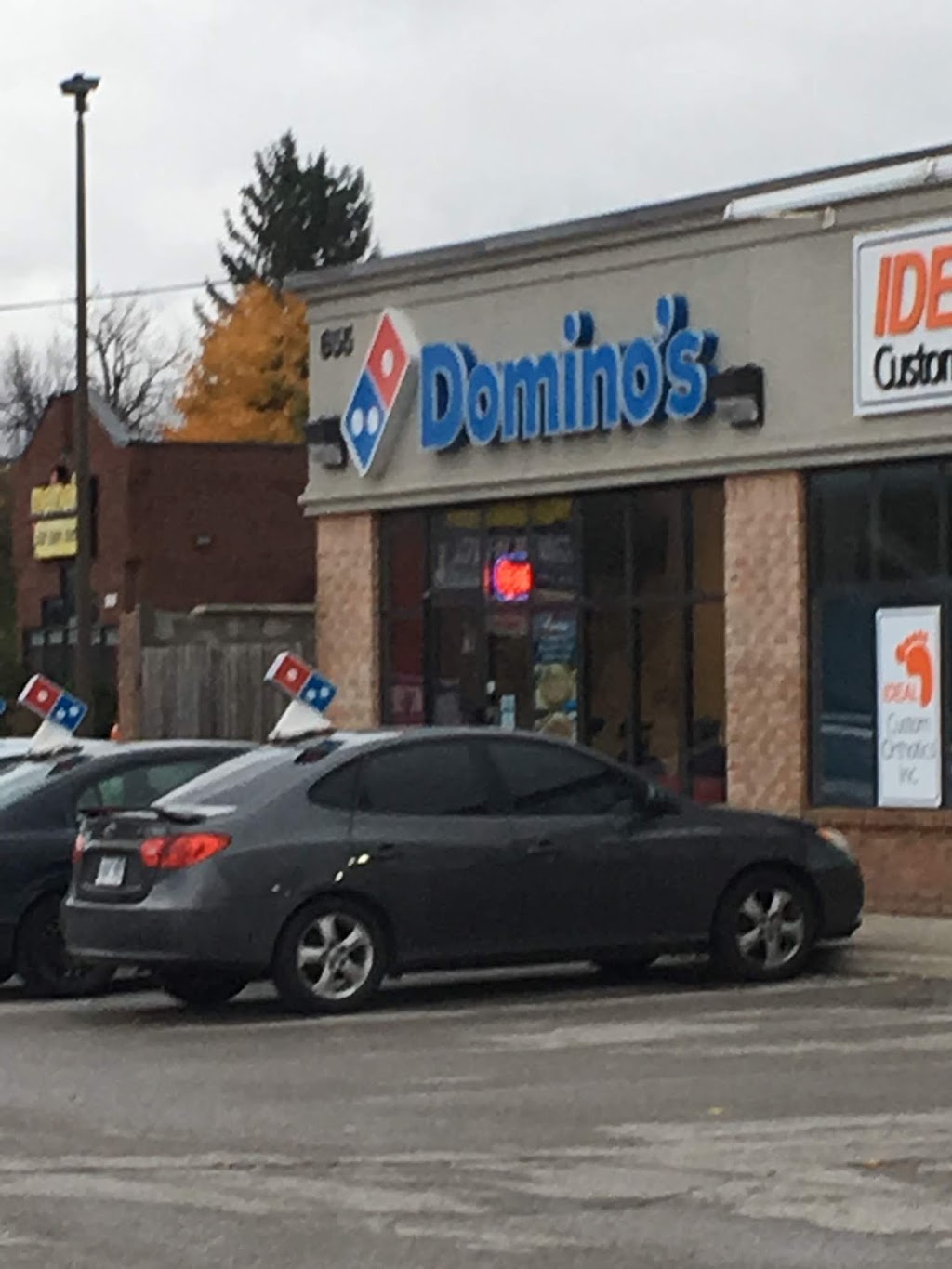 Dominos Pizza | meal delivery | 655 Wellington Rd, London, ON N6C 4R4, Canada | 5196866700 OR +1 519-686-6700