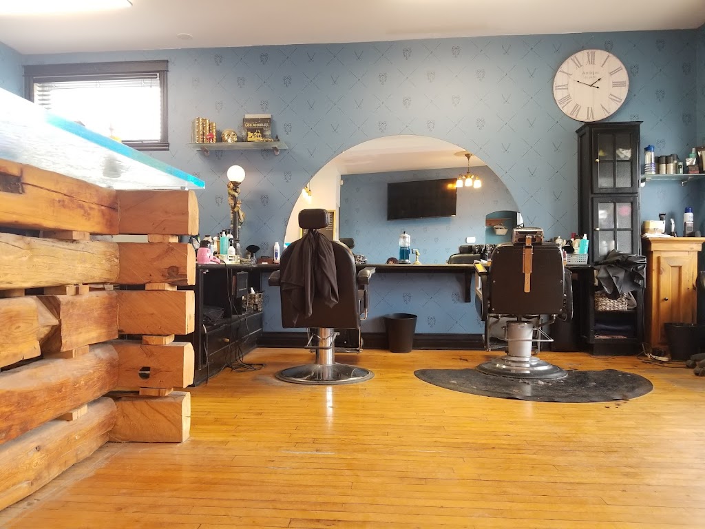 Salon Après limage | 628 Rue Principale, Laval, QC H7X 1E1, Canada | Phone: (450) 689-2488