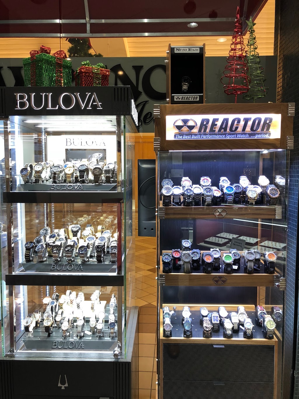 Lawrence Jewelers | 4023 24th Ave, Fort Gratiot Twp, MI 48059, USA | Phone: (810) 385-5833