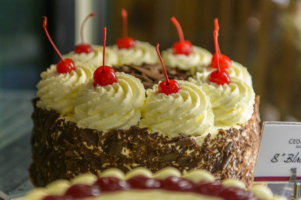 Cedarbrook Bakery | 4123 200 St, Langley City, BC V3A 1K8, Canada | Phone: (604) 530-1737